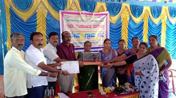 Give high priority to cleanliness in Gram Panchayat area snr Give high priority to cleanliness in Gram Panchayat area snr