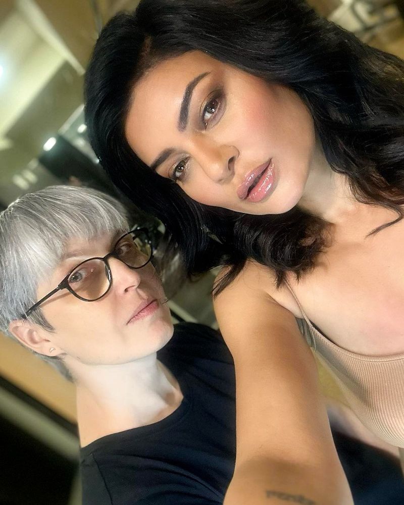 Hotness alert: Sushmita Sen shows off her stunning curves in nude long  bodycon dress (Photos)