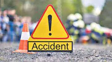 Fatal accident in Nizamabad district.. A young man fell off his bike after being hit by an RTC bus..ISR Fatal accident in Nizamabad district.. A young man fell off his bike after being hit by an RTC bus..ISR