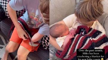 this kid knits a blanket for his newborn sister with one hand rlp this kid knits a blanket for his newborn sister with one hand rlp