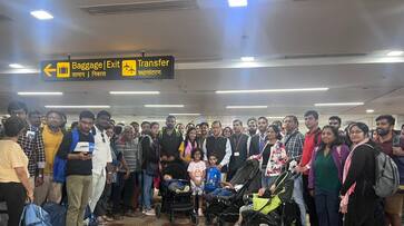 Second batch of Indians reached Delhi from Israel, 235 people have come from Tel Aviv sgb Second batch of Indians reached Delhi from Israel, 235 people have come from Tel Aviv sgb