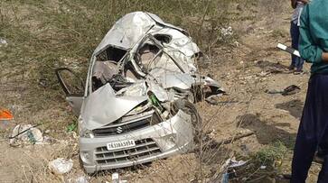 Truck head on car collision.. 3 youths killed in thiruppur tvk Truck head on car collision.. 3 youths killed in thiruppur tvk