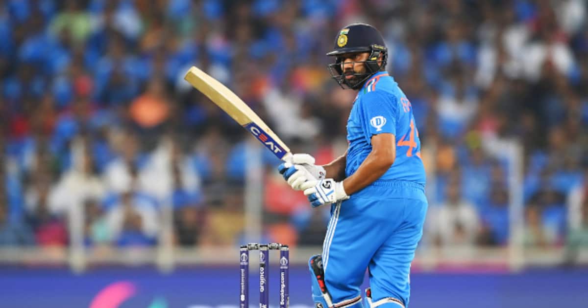 IND vs BAN: வங்கதேசத்திற்கு எதிராக உலகக் கோப்பை கிரிக்கெட்டில் 2 முறை சதம் அடித்த ரோகித் சர்மா!