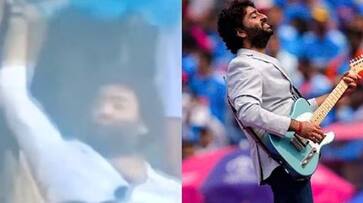 India Vs Pakistan 2023: Arijit Singh rejoices Babar Azam's wicket in iconic style - WATCH vma India Vs Pakistan 2023: Arijit Singh rejoices Babar Azam's wicket in iconic style - WATCH vma