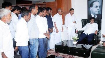 Dr. H.C. to release land to farmers Appeal to Mahadevappa snr Dr. H.C. to release land to farmers Appeal to Mahadevappa snr