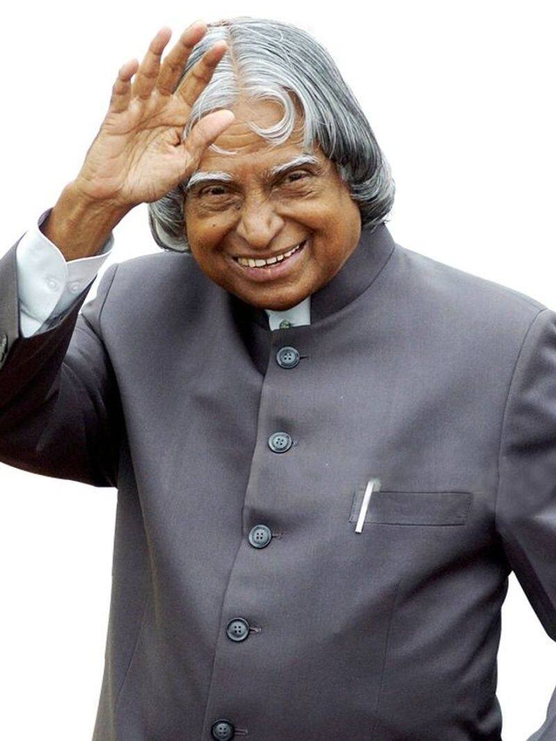 Chief Minister Stalin inaugurated the statue of Abdul Kalam at Anna University KAK