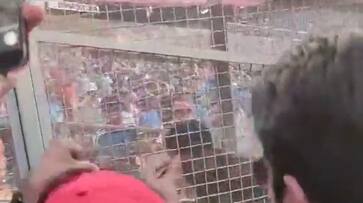 Ahmedabad Fans chants Jai Shri Ram towards Mohammed Rizwan after he got out of Bumrah gkc Ahmedabad Fans chants Jai Shri Ram towards Mohammed Rizwan after he got out of Bumrah gkc