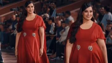 bipasha basu shares video of her ramp walk with lakme fashion week hyp bipasha basu shares video of her ramp walk with lakme fashion week hyp