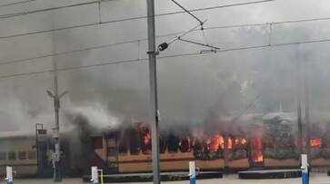Maharashtra Suburban Train catches fire what happened to passengers ans Maharashtra Suburban Train catches fire what happened to passengers ans