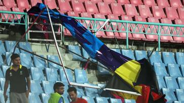 Due to strong winds, hoardings are falling all over Lucknow's Ekana Stadium, Sri Lanka vs Australia CRA Due to strong winds, hoardings are falling all over Lucknow's Ekana Stadium, Sri Lanka vs Australia CRA