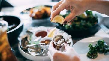 woman ate 48 Oysters in date man disappointed and left without paying bill rlp woman ate 48 Oysters in date man disappointed and left without paying bill rlp