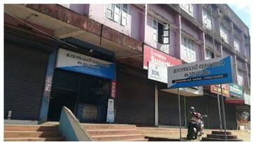 The no-confidence motion brought by the LDF against the Mananthavadi municipal vice-chairman failed The no-confidence motion brought by the LDF against the Mananthavadi municipal vice-chairman failed