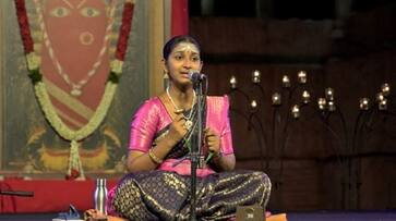 Uma Nandini's musical performance was performed at the Isha Navratri festival-rag Uma Nandini's musical performance was performed at the Isha Navratri festival-rag