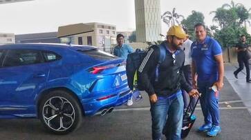 Rohit Sharma drives his Lamborghini at 215 Kmph speed through Mumbai-Pune Expressway, 3 Challans Issued gkc Rohit Sharma drives his Lamborghini at 215 Kmph speed through Mumbai-Pune Expressway, 3 Challans Issued gkc