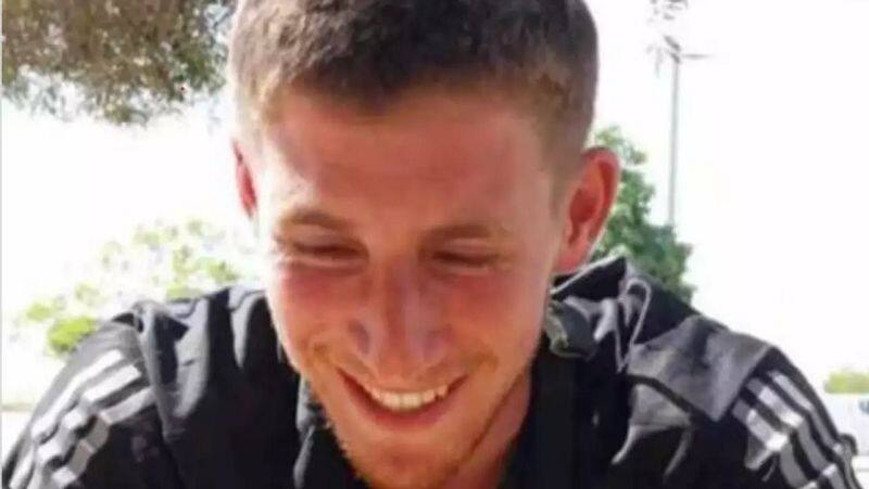 Israel s Aner Elyakim Shapiro unarmed off-duty soldier was killed after fending off seven grenades zrua