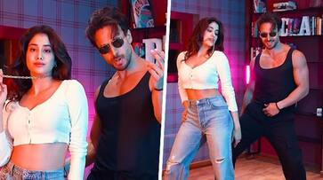Ganapath Tiger Shroff, Jahnvi Kapoor groove to 'Hum Aaye Hain;' video sparks internet frenzy SHG Ganapath Tiger Shroff, Jahnvi Kapoor groove to 'Hum Aaye Hain;' video sparks internet frenzy SHG