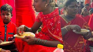 Death of Bangaru Adigalar... Giving food to devotees even in sorrow tvk Death of Bangaru Adigalar... Giving food to devotees even in sorrow tvk
