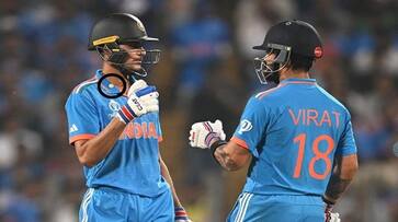 ODI World Cup 2023 Shubman Gill was wearing a Gold coin on his collar while batting in Pune game san ODI World Cup 2023 Shubman Gill was wearing a Gold coin on his collar while batting in Pune game san