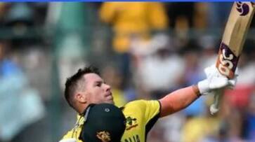 pakistan player usama mir drops david warner catch during Aus vs Pak Match at Bengaluru rsk pakistan player usama mir drops david warner catch during Aus vs Pak Match at Bengaluru rsk