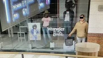 man acted as mannequin then steal jewellery and food rlp man acted as mannequin then steal jewellery and food rlp