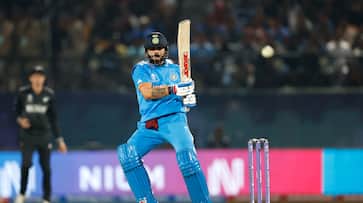 Virat Kohli breaks Sanatha Jaysuriya ODI Record 13430 runs after Scored 95 Runs against New Zealand rsk Virat Kohli breaks Sanatha Jaysuriya ODI Record 13430 runs after Scored 95 Runs against New Zealand rsk