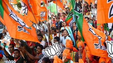6 BJP leaders resign in Madhya Pradesh, dispute in Congress too fvv 6 BJP leaders resign in Madhya Pradesh, dispute in Congress too fvv