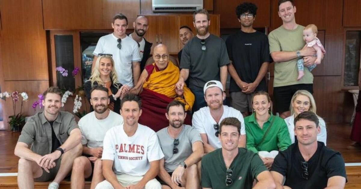 Australia vs New Zealand, Dalai Lama: திபெத்திய புத்தமத தலைவர் தலாய் லாமாவை சந்தித்த நியூசிலாந்து அண்ட் டீம்!