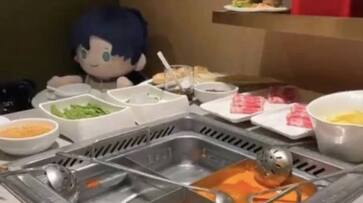 woman visit restaurant with dolls to celebrate birthday rlp woman visit restaurant with dolls to celebrate birthday rlp