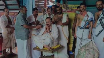 opposition leader vd satheesan offering thulabharam at nelluvai dhanwanthari temple vkv opposition leader vd satheesan offering thulabharam at nelluvai dhanwanthari temple vkv