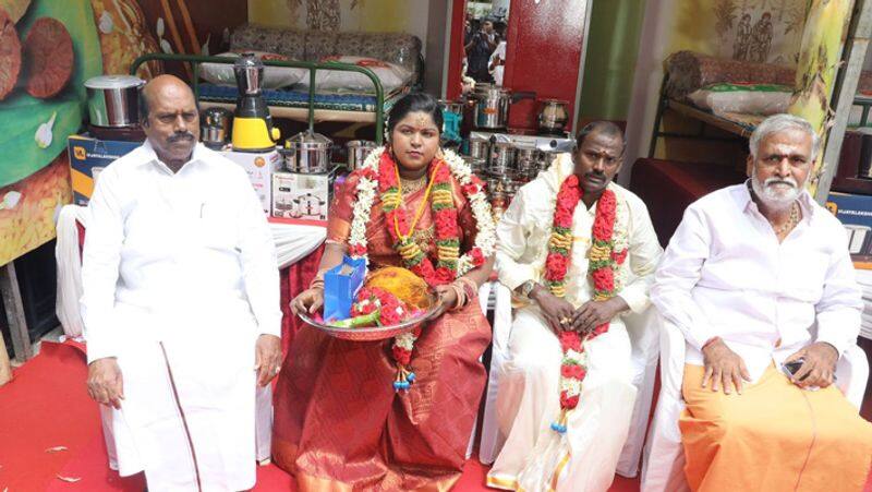 I am married in Rahu kalam... minister ev velu tvk