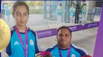 Rakesh Kumar, Sheetal Devi pair win gold medal in mixed team compound archery event in 4th Asian Para Games 2022, Hangzhou rsk Rakesh Kumar, Sheetal Devi pair win gold medal in mixed team compound archery event in 4th Asian Para Games 2022, Hangzhou rsk
