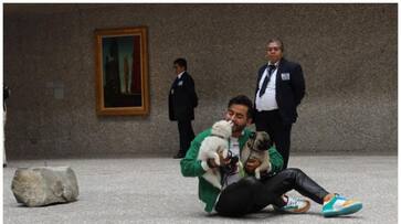 An art exhibition for dogs and their owners bkg An art exhibition for dogs and their owners bkg
