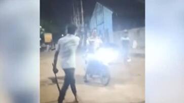 Chennai Ambathur North Indian workers attacked police officers ans Chennai Ambathur North Indian workers attacked police officers ans