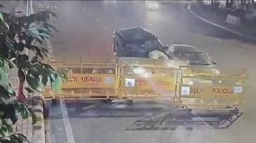 A policeman on duty was hit by a car.. The constable fell down and got seriously injured.. The video went viral..ISR A policeman on duty was hit by a car.. The constable fell down and got seriously injured.. The video went viral..ISR