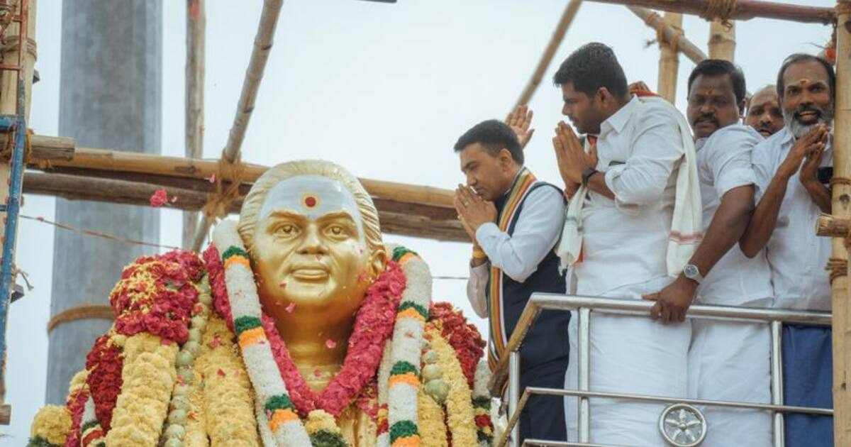 தேசிய தலைவர் தேவர் திருமகனாருக்கு எங்கள் மாநில மக்கள் சார்பாக மரியாதை செலுத்துகிறேன் - கோவா முதல்வர் பெருமிதம்