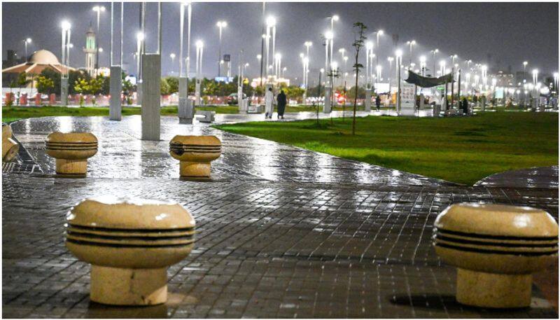 gulf news rainfall expected till friday saudi civil defense directorate informed rvn 