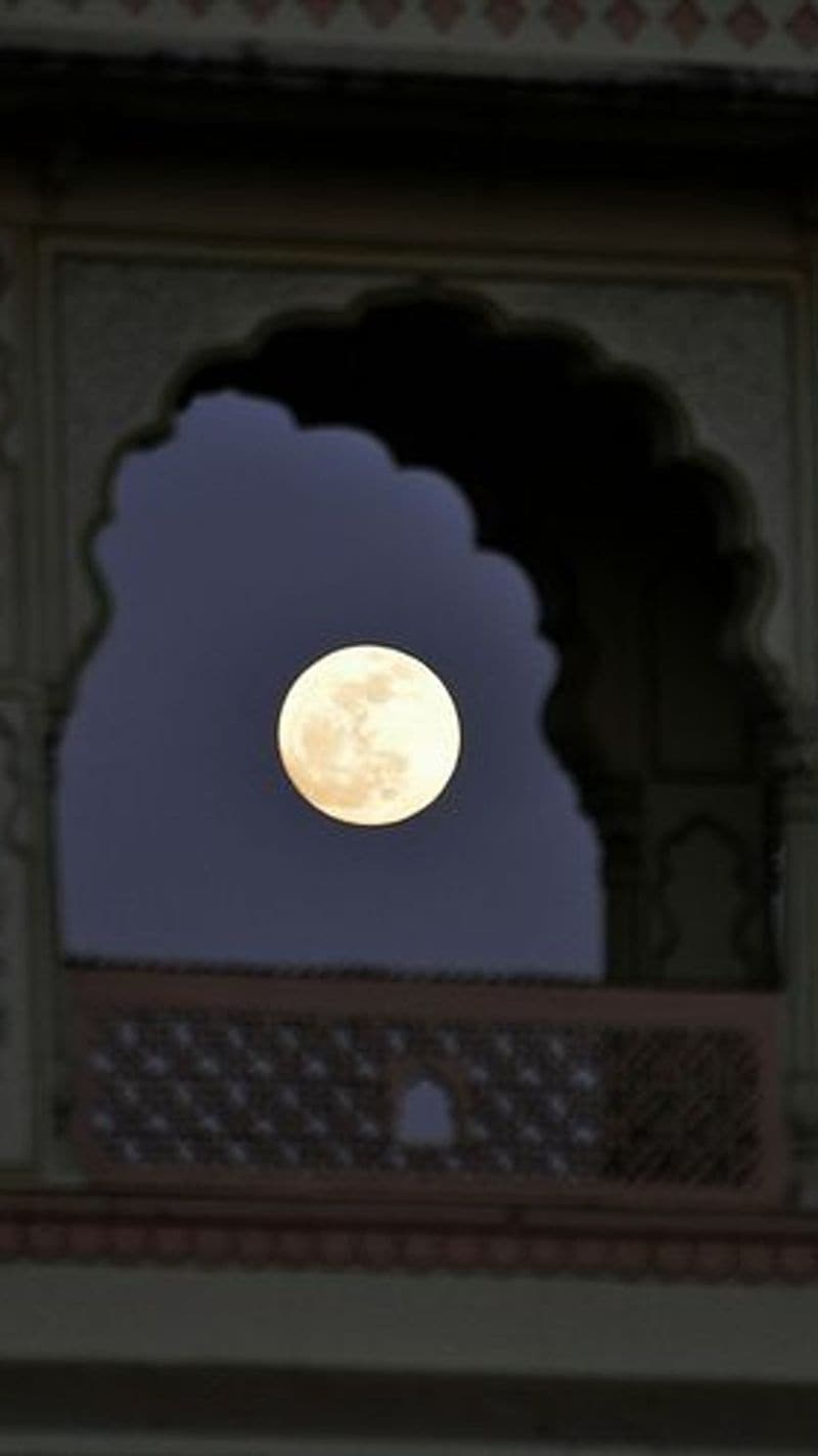 Karwa Chauth Moon Rise UP karwa-chauth-moon-rise-up