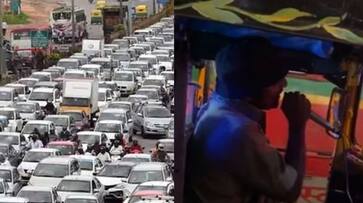 Music concert by an Mumbai auto driver who stuck in traffic video goes viral akb Music concert by an Mumbai auto driver who stuck in traffic video goes viral akb