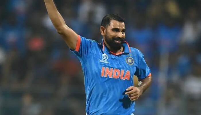 Mohammed Shami took 5 wickets for the 3rd time in World Cup cricket during IND vs SL 33rd Match at Wankhede Stadium rsk