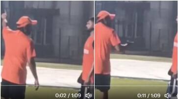 watch video rohit shrma warns shreyas iyer on his form in odi world cup 2023 watch video rohit shrma warns shreyas iyer on his form in odi world cup 2023