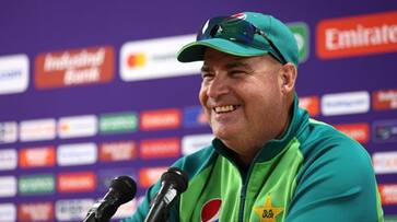 Mickey Arthur blames tight security and IPL disadvantage reasons for PAK loses in ODI World Cup 2023 jje Mickey Arthur blames tight security and IPL disadvantage reasons for PAK loses in ODI World Cup 2023 jje