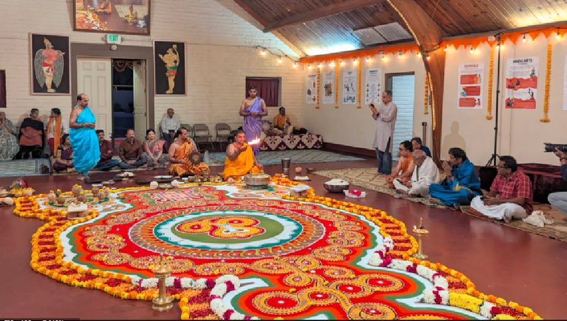 Nagaradhane samhita yaga in Lord Venkatakrishna Temple at America by puttige shree rav