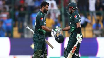 New Zealand and Pakistan 35th Match overs Reduced to 41 due to rain and pakistan target to 342 runs to win rsk New Zealand and Pakistan 35th Match overs Reduced to 41 due to rain and pakistan target to 342 runs to win rsk