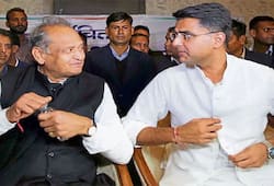 Rajasthan Elections 2023 6 veteran leaders are contesting on these seats Chief Ministers gahlot Saradarpura Seat zrua