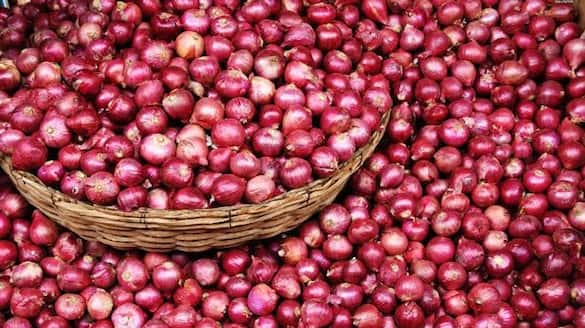 Small Onion price has increased in Erode market KAK
