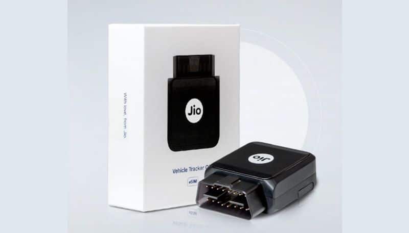 This device from Jio will turn any car into a smart car: 58% discount too!-sak