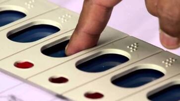 The Election Commission consulted with the Election Officers of 5 states regarding the arrangements for the parliamentary elections KAK The Election Commission consulted with the Election Officers of 5 states regarding the arrangements for the parliamentary elections KAK