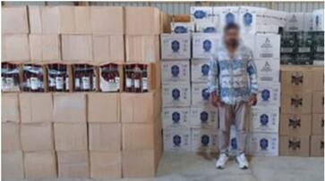 11500 bottles of alcoholic beverages seized in oman 11500 bottles of alcoholic beverages seized in oman