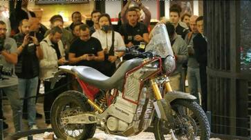 Royal Enfield unveils electric Himalayan at EICMA Royal Enfield unveils electric Himalayan at EICMA
