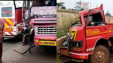 Private bus collides with tipper lorry at Kuttipuram, 20 injured Private bus collides with tipper lorry at Kuttipuram, 20 injured